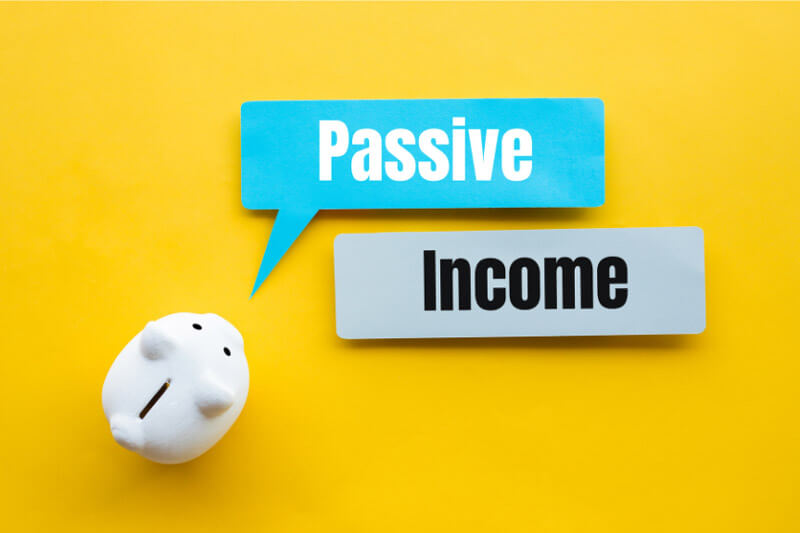 Piggy bank bubble "Passive Income"